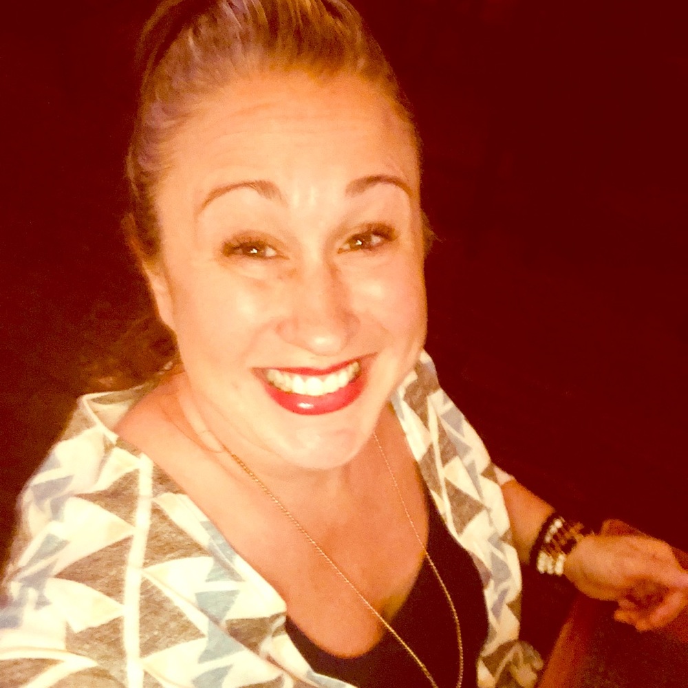 Meet your Posher, Lori